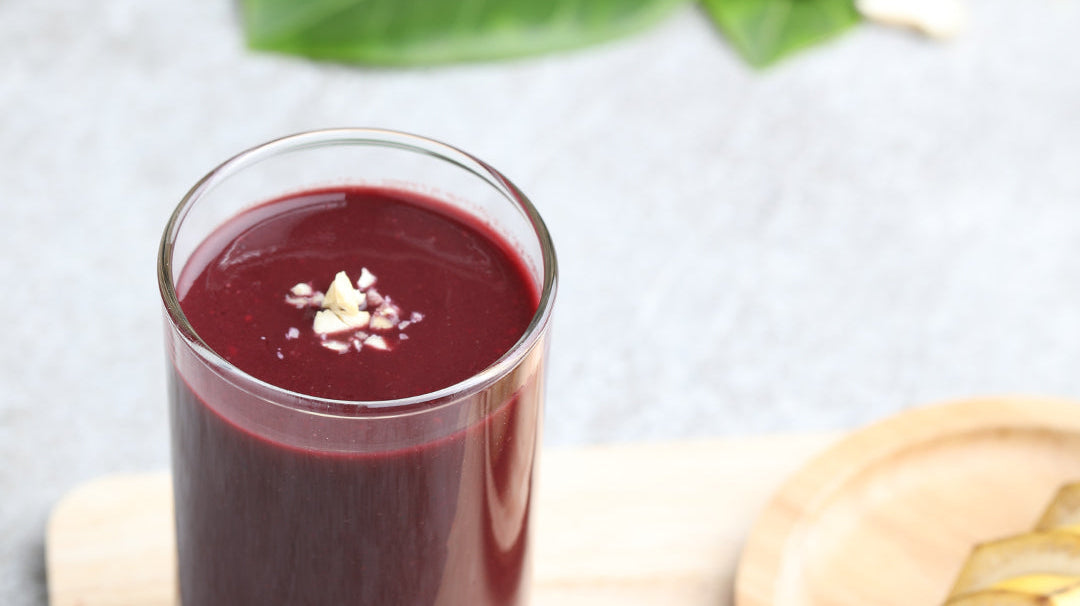 Blueberry and Pineapple Smoothie