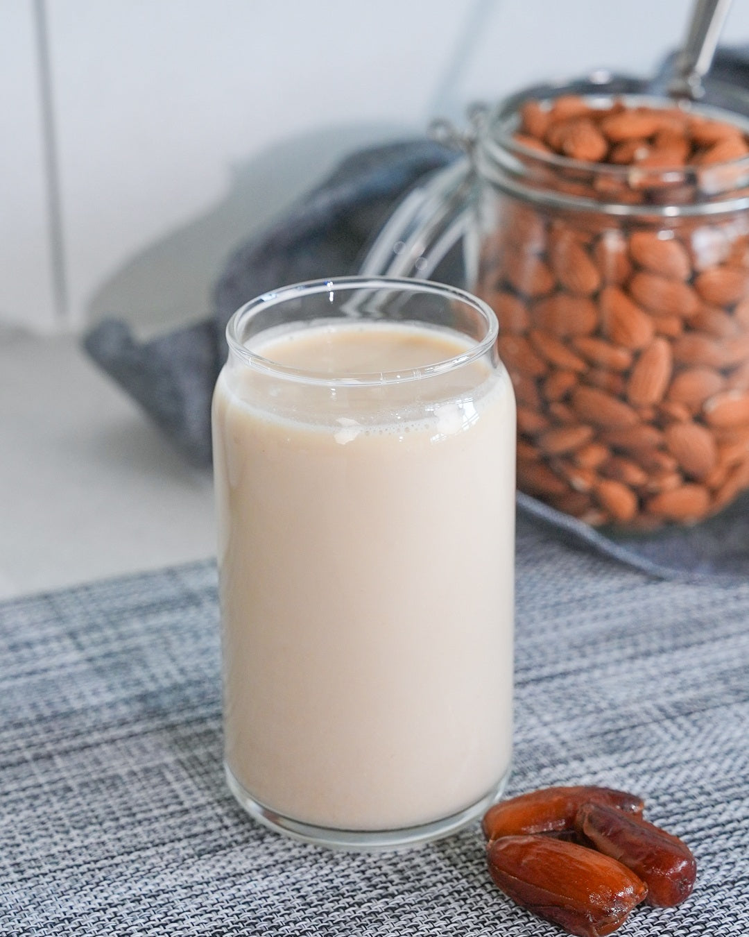 Easy Homemade Date Almond Milk Recipe