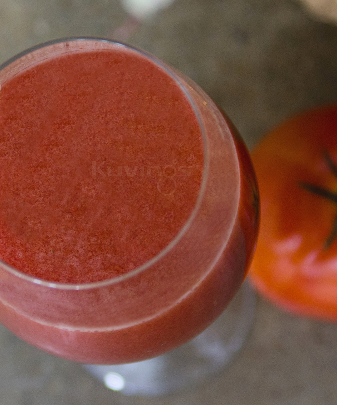 Apple and Tomato Smoothie