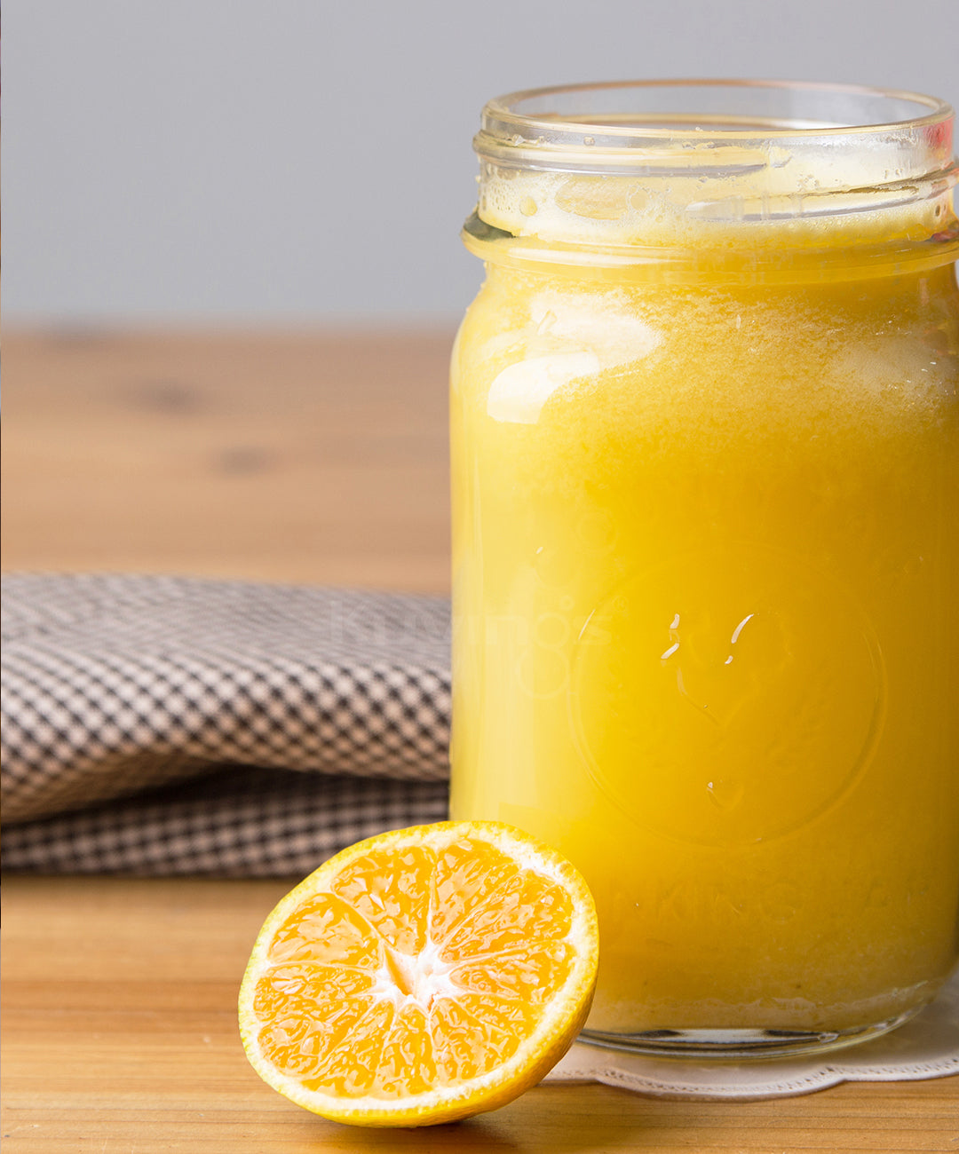 Tangerine and Pineapple Smoothie